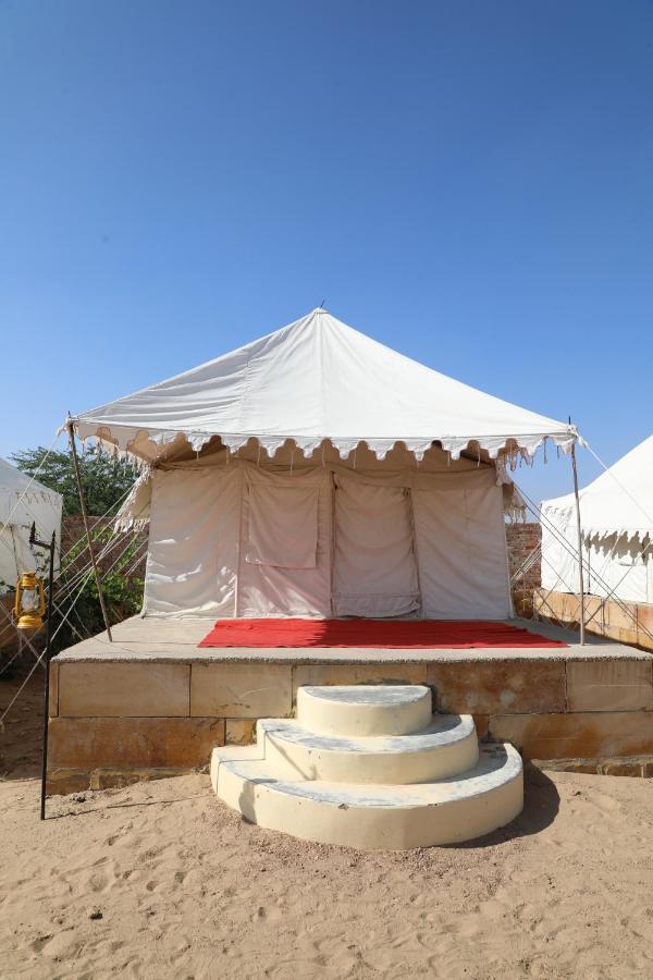Khuri Resort Exterior photo